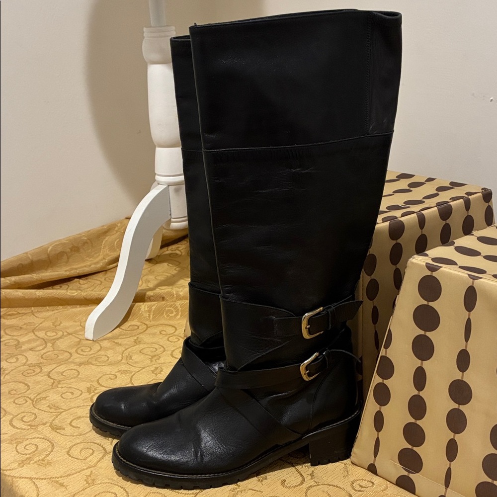 Elegant Black Leather Moto Boots